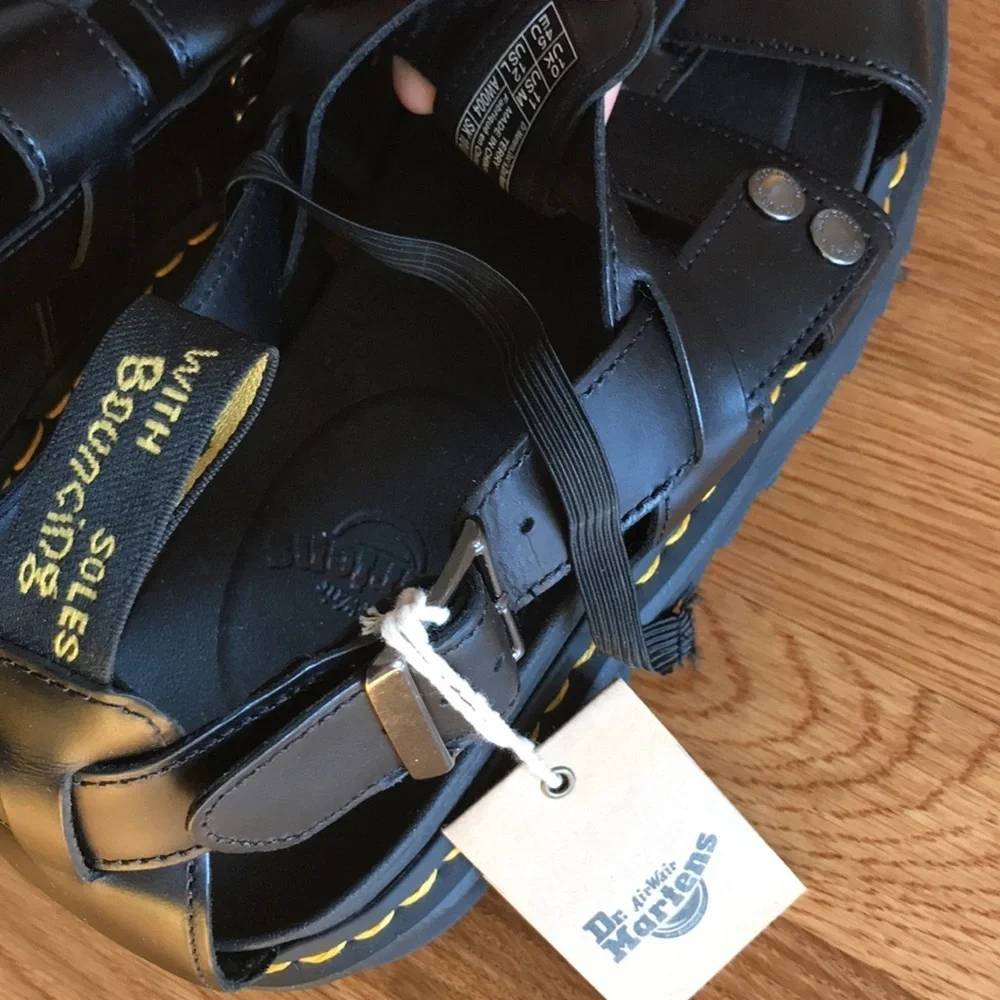 New Dr Martens Terry Sandal 12 or 13 black sandals